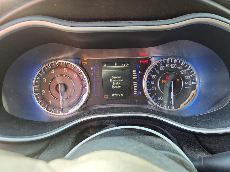 66025876 :رقم المزاد ، 1C3CCCAB3FN616393 vin ، 2015 Chrysler 200 مزاد بيع