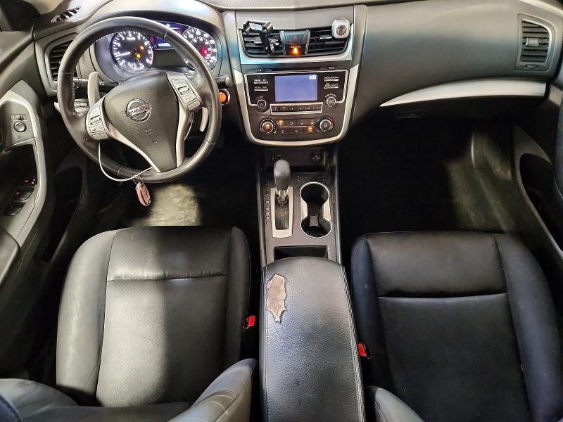 Продаж на аукціоні авто 2017 Nissan Altima, vin: 1N4AL3AP1HN330422, номер лоту: 64212156