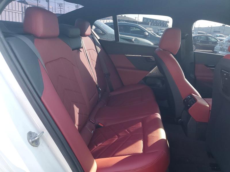 64831146 :رقم المزاد ، WBA43FJ05RCS99097 vin ، 2024 Bmw 530 مزاد بيع