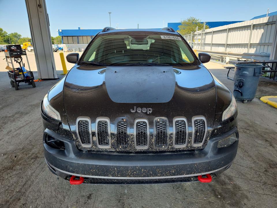 Продаж на аукціоні авто 2015 Jeep Cherokee, vin: 1C4PJMBS0FW775843, номер лоту: 61951656
