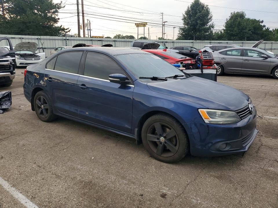 Продаж на аукціоні авто 2012 Volkswagen Jetta, vin: 3VWLL7AJ1CM369498, номер лоту: 65863866