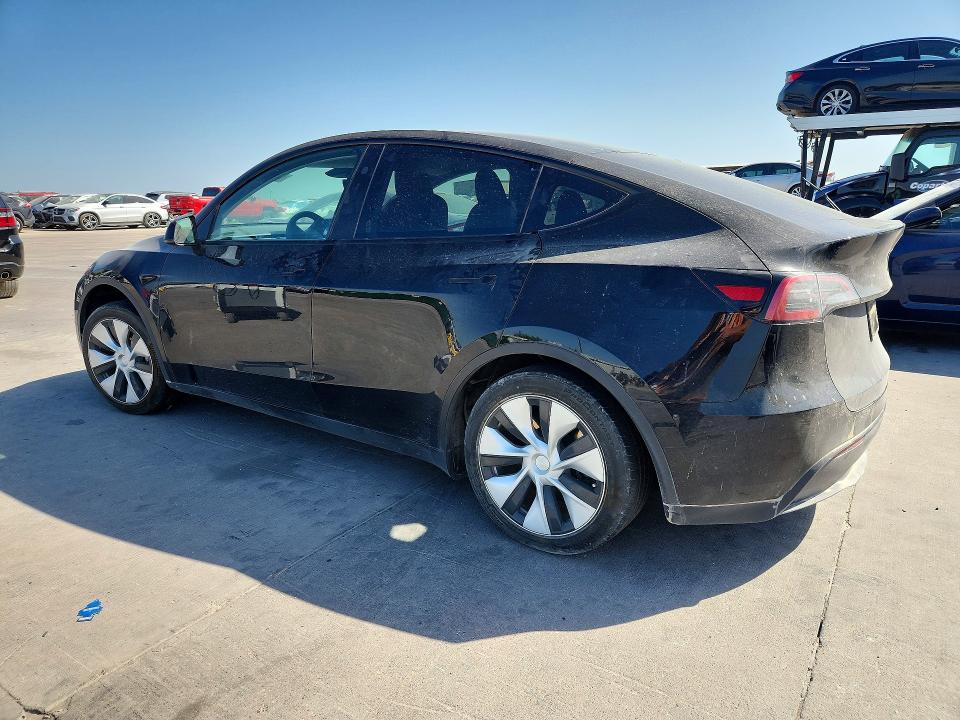 Auction sale of the 2023 Tesla Model Y, vin: 7SAYGDEE0PF797679, lot number: 64055936