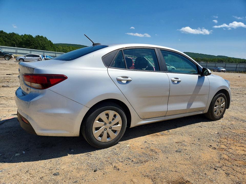 66275536 :رقم المزاد ، 3KPA24AB2JE067987 vin ، 2018 Kia Rio مزاد بيع