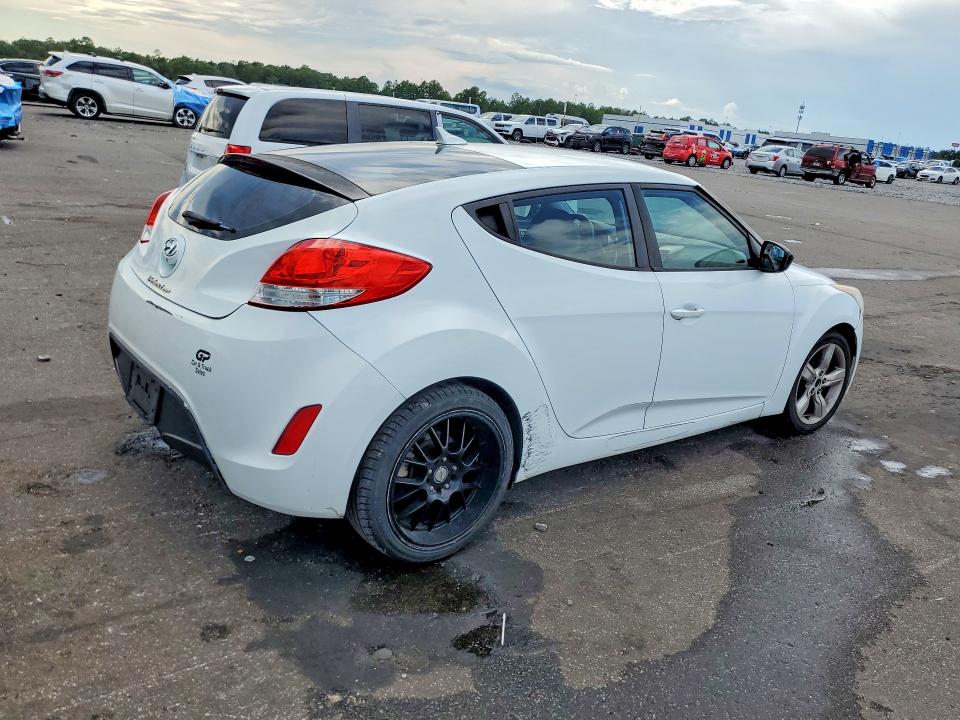 2014 Hyundai Veloster მანქანა იყიდება აუქციონზე, vin: KMHTC6AD8EU196256, აუქციონის ნომერი: 65310096