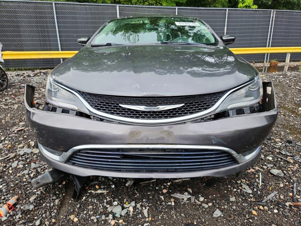 63580146 :رقم المزاد ، 1C3CCCAB5FN547688 vin ، 2015 Chrysler 200 مزاد بيع