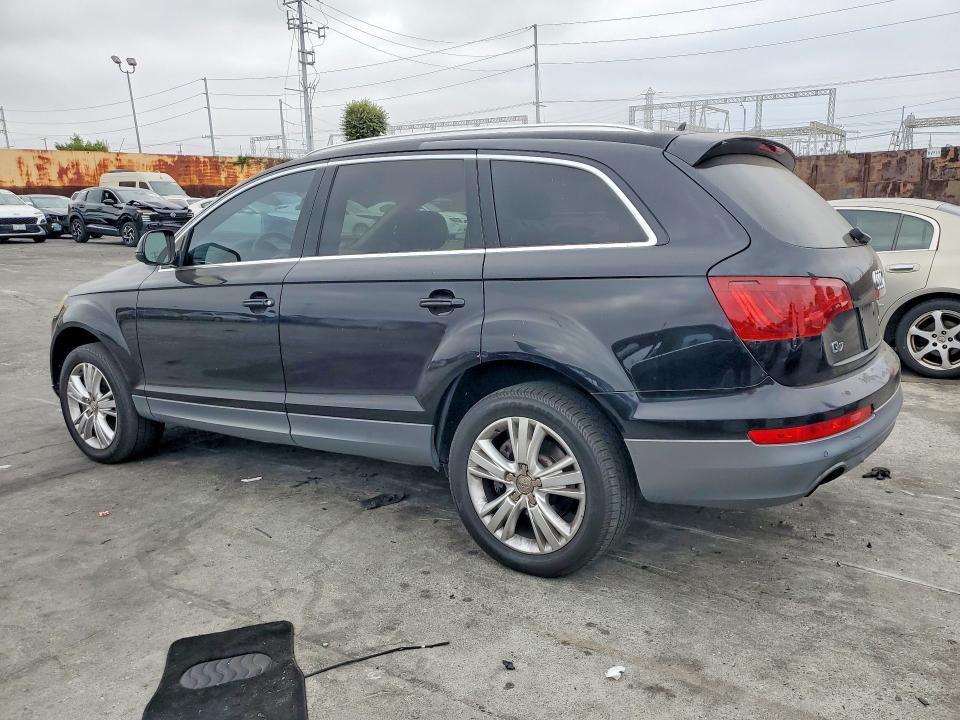2010 Audi Q7 მანქანა იყიდება აუქციონზე, vin: WA1LYAFE5AD007240, აუქციონის ნომერი: 63601756