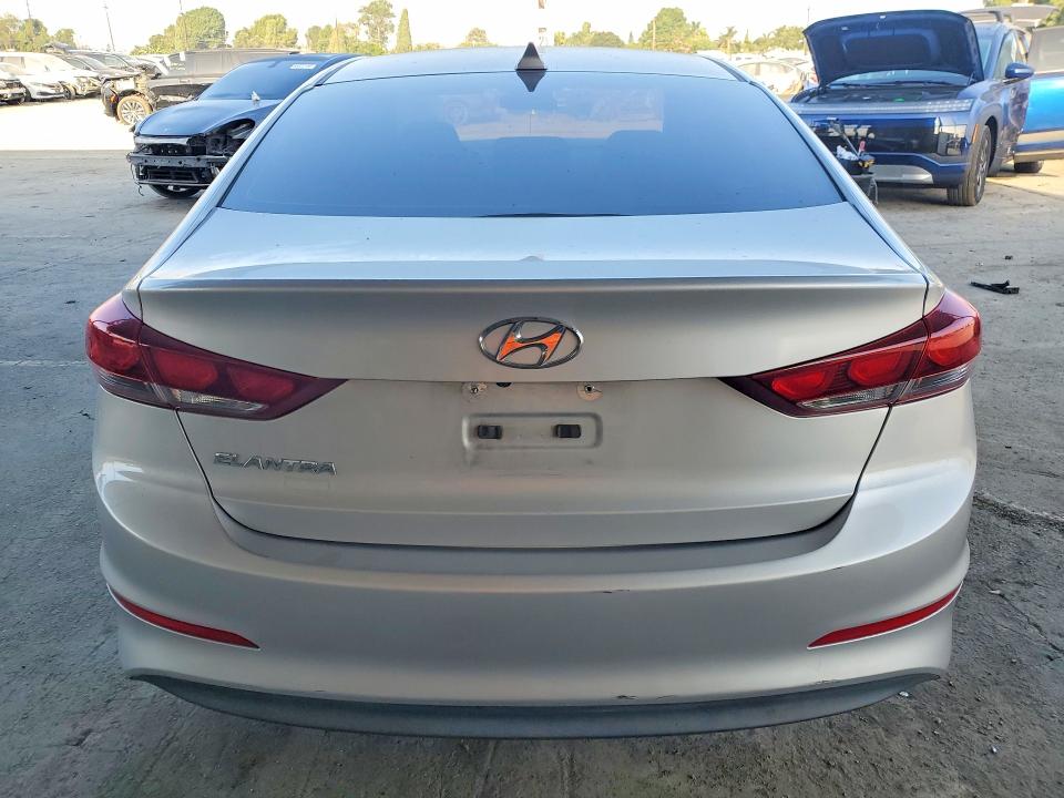 Продажа на аукционе авто 2018 Hyundai Elantra, vin: 5NPD84LF0JH298622, номер лота: 67198206