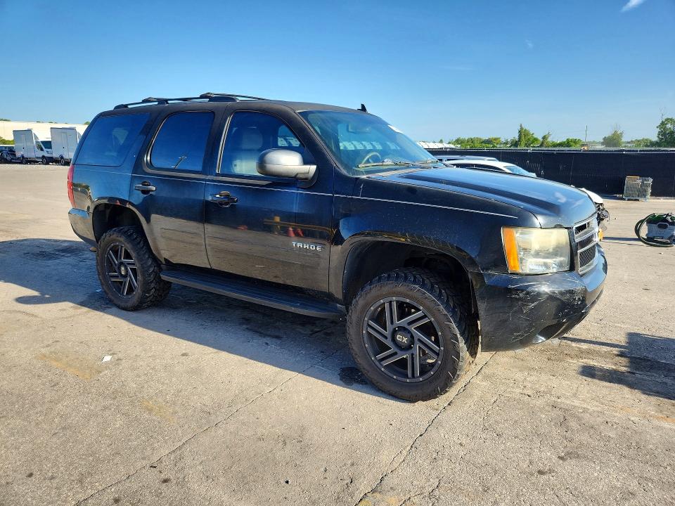 2014 Chevrolet Tahoe მანქანა იყიდება აუქციონზე, vin: 1GNSCBE00ER196097, აუქციონის ნომერი: 64446306