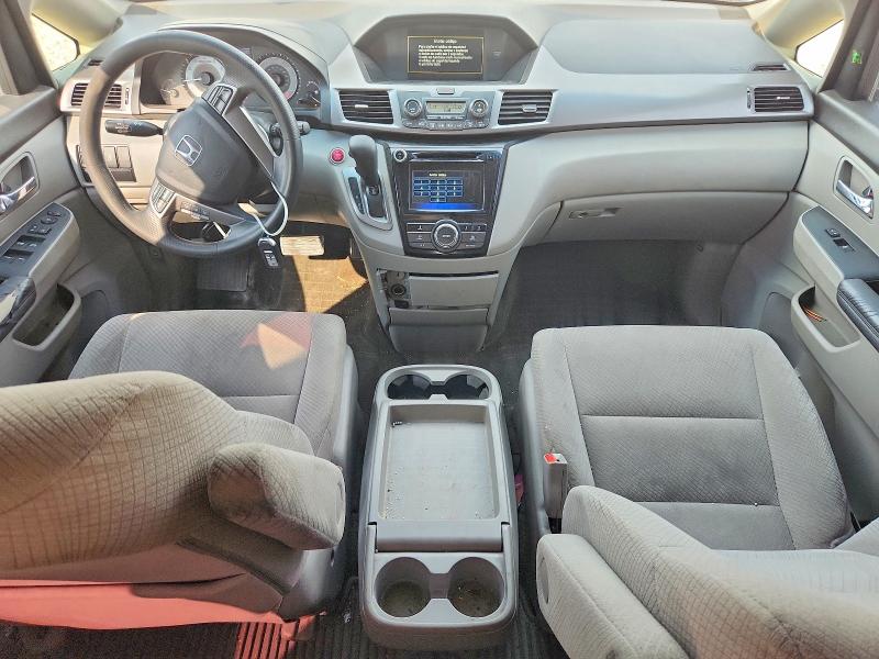 65843546 :رقم المزاد ، 5FNRL5H46FB037180 vin ، 2015 Honda Odyssey مزاد بيع