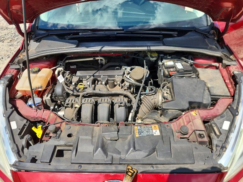 66092216 :رقم المزاد ، 1FADP3N28FL321483 vin ، 2015 Ford Focus مزاد بيع