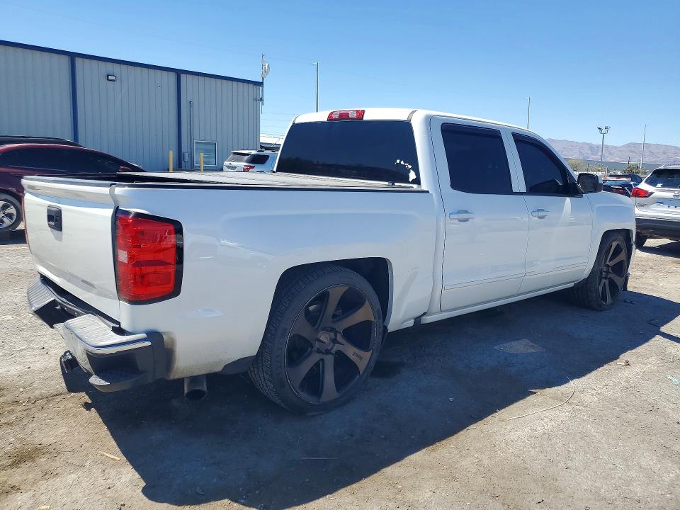 2018 Chevrolet Silverado მანქანა იყიდება აუქციონზე, vin: 3GCPCRECXJG237220, აუქციონის ნომერი: 61636646