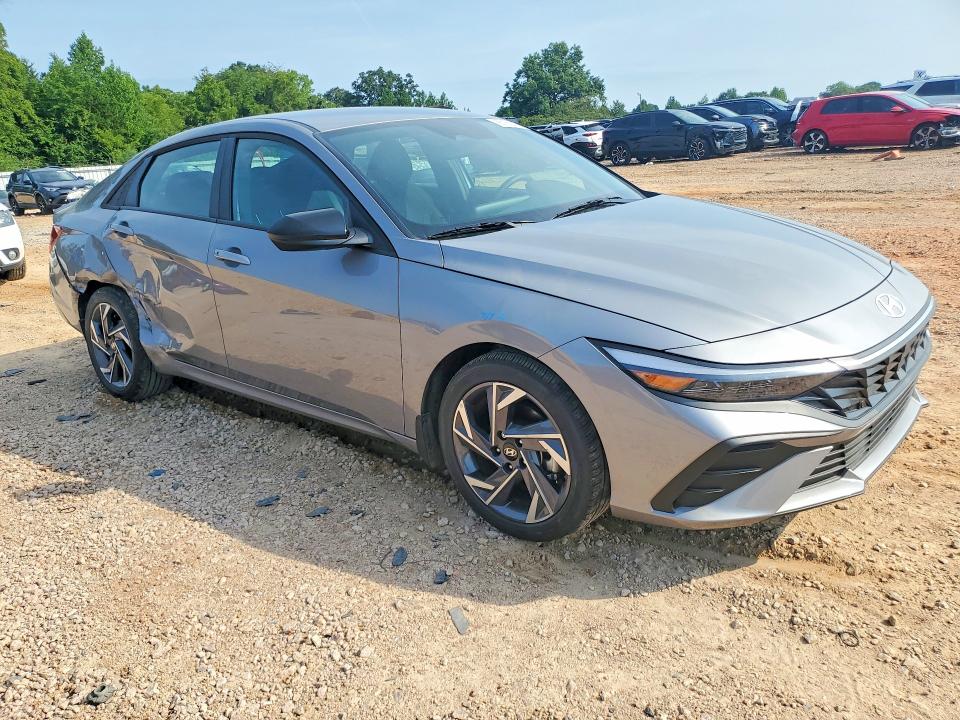 2025 Hyundai Elantra მანქანა იყიდება აუქციონზე, vin: KMHLM4DG4SU050181, აუქციონის ნომერი: 65162296