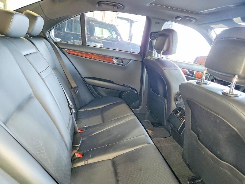 2011 Mercedes-benz C მანქანა იყიდება აუქციონზე, vin: WDDGF5EB8BR171250, აუქციონის ნომერი: 66257716