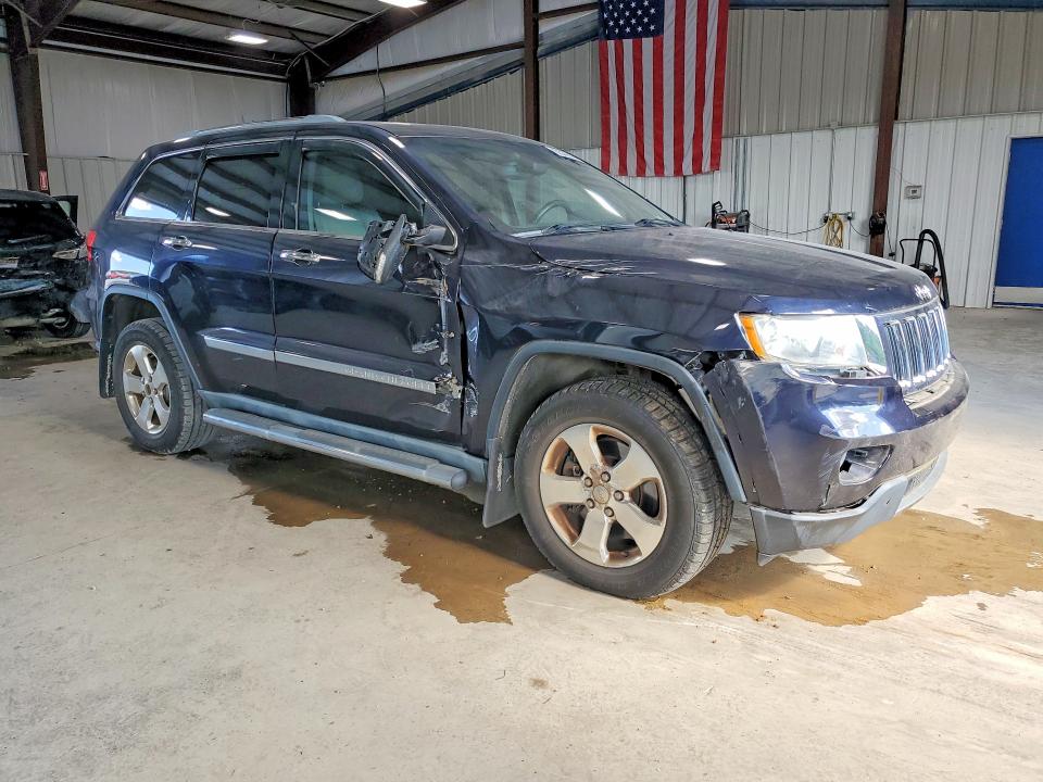 63537516 :رقم المزاد ، 1J4RR5GT2BC602310 vin ، 2011 Jeep Grand Cherokee مزاد بيع