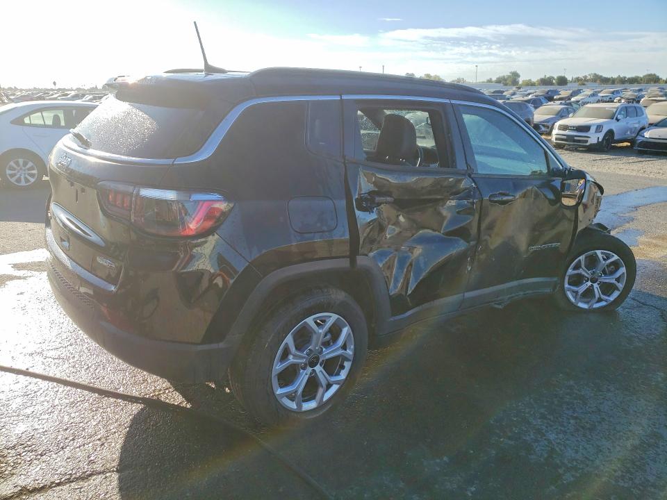 Продажа на аукционе авто 2025 Jeep Compass, vin: 3C4NJDBN5ST550206, номер лота: 67001666
