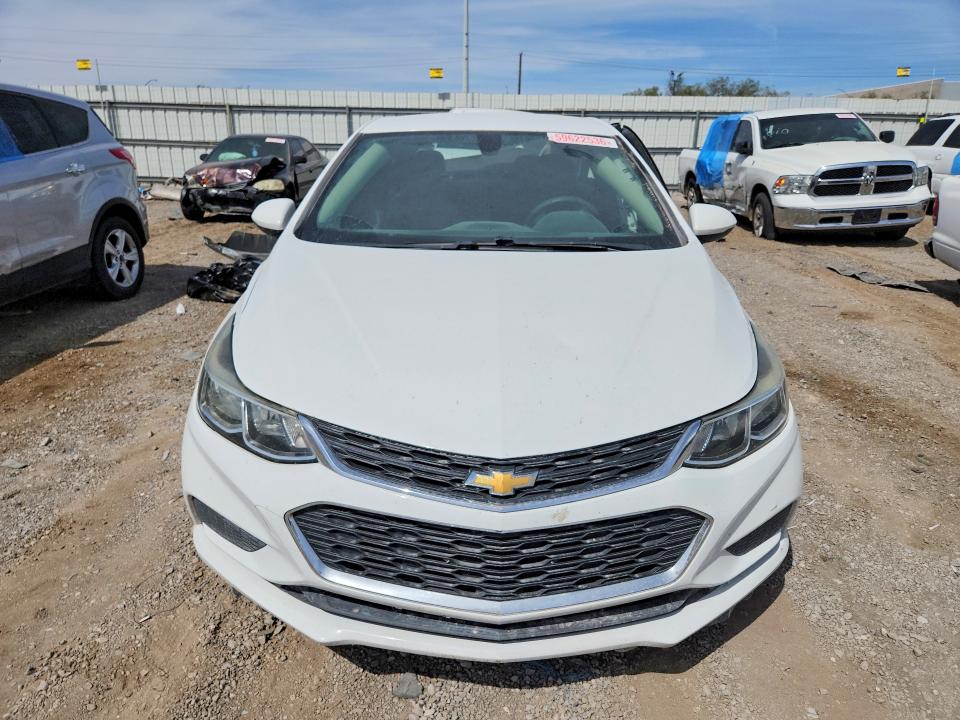 59622536 :رقم المزاد ، 1G1BC5SM6J7224307 vin ، 2018 Chevrolet Cruze مزاد بيع