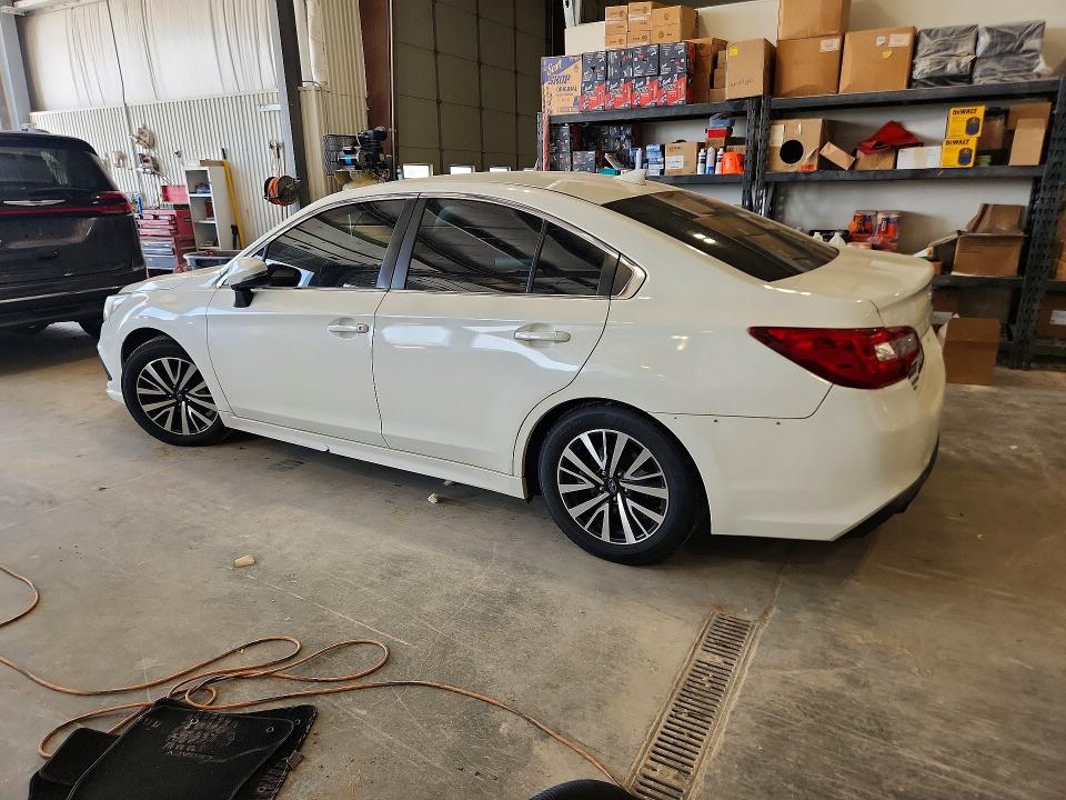 Продажа на аукционе авто 2018 Subaru Legacy, vin: 4S3BNAF60J3042180, номер лота: 66899106