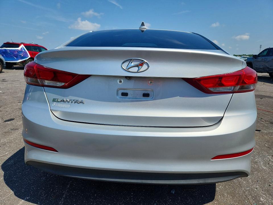 66423656 :رقم المزاد ، 5NPD84LF3JH231982 vin ، 2018 Hyundai Elantra مزاد بيع