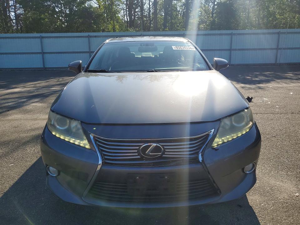Продажа на аукционе авто 2013 Lexus Es, vin: JTHBK1GG8D2082371, номер лота: 65838556