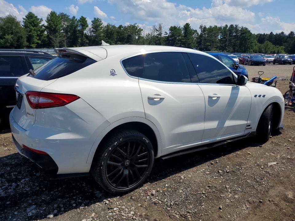 63681346 :رقم المزاد ، ZN661ZUA0KX320314 vin ، 2019 Maserati Levante مزاد بيع