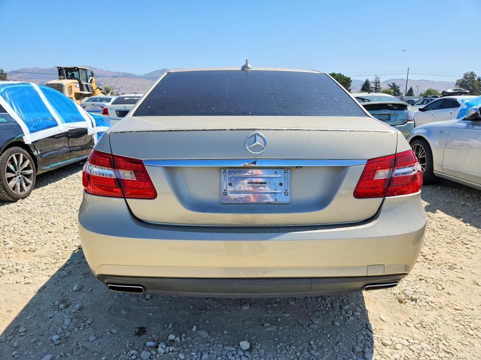 64147896 :رقم المزاد ، WDDHF5GB4BA275024 vin ، 2011 Mercedes-benz E مزاد بيع