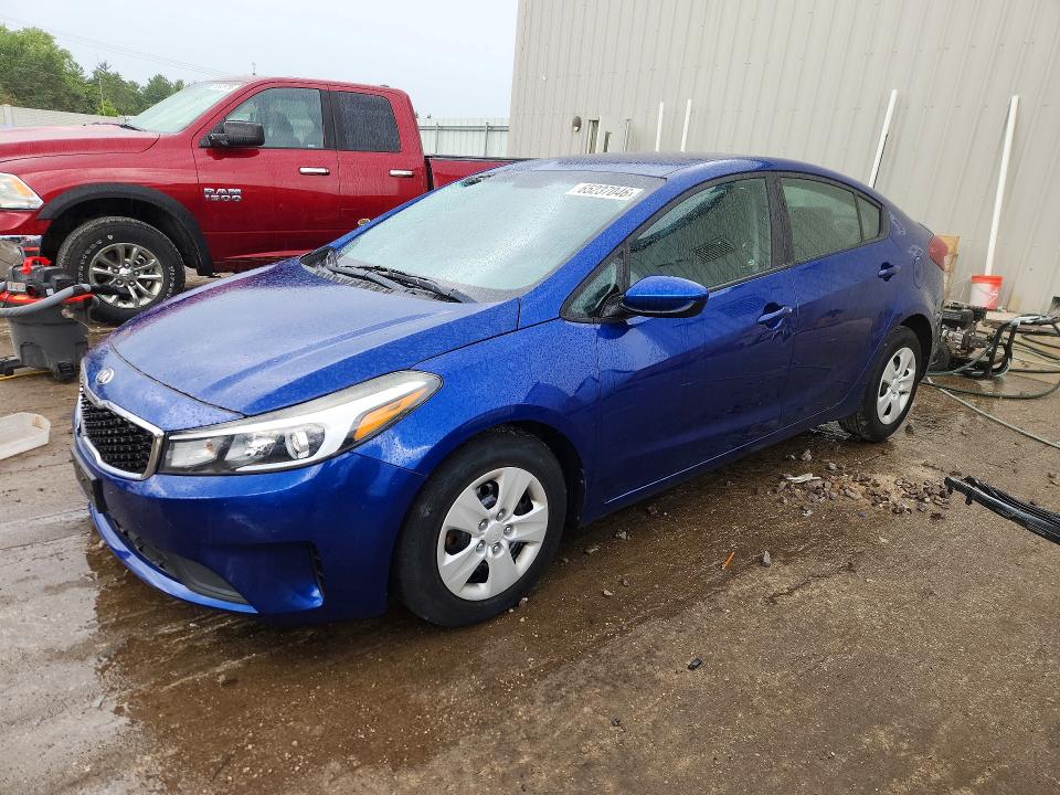 65237046 :رقم المزاد ، 3KPFL4A75HE010854 vin ، 2017 Kia Forte مزاد بيع