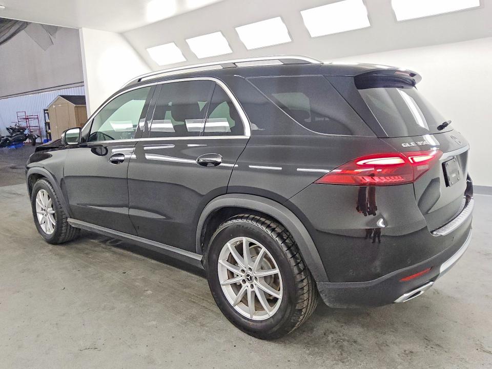 Продажа на аукционе авто 2025 Mercedes-benz Gle, vin: 4JGFB4FB7SB480240, номер лота: 63664756
