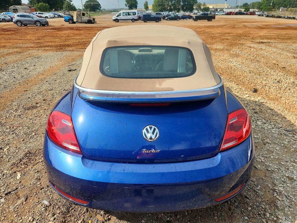 64108296 :رقم المزاد ، 3VW7T7AT4DM828527 vin ، 2013 Volkswagen Beetle مزاد بيع