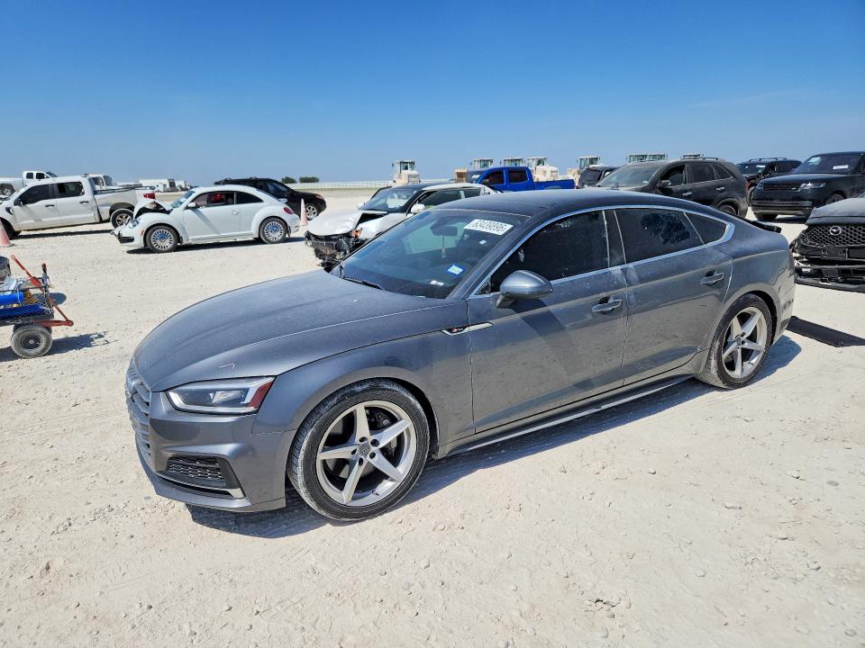 63439896 :رقم المزاد ، WAUDNCF56KA100525 vin ، 2019 Audi A5 مزاد بيع