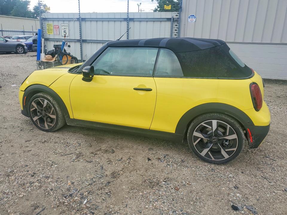 65199666 :رقم المزاد ، WMW23GX04S2X61875 vin ، 2025 Mini Cooper مزاد بيع