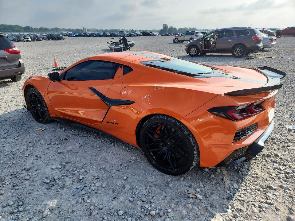 64381816 :رقم المزاد ، 1G1YF2D31P5601392 vin ، 2023 Chevrolet Corvette مزاد بيع