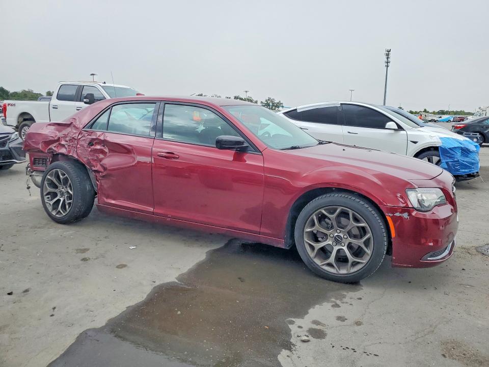 2018 Chrysler 300 მანქანა იყიდება აუქციონზე, vin: 2C3CCAAG8JH302045, აუქციონის ნომერი: 63541286