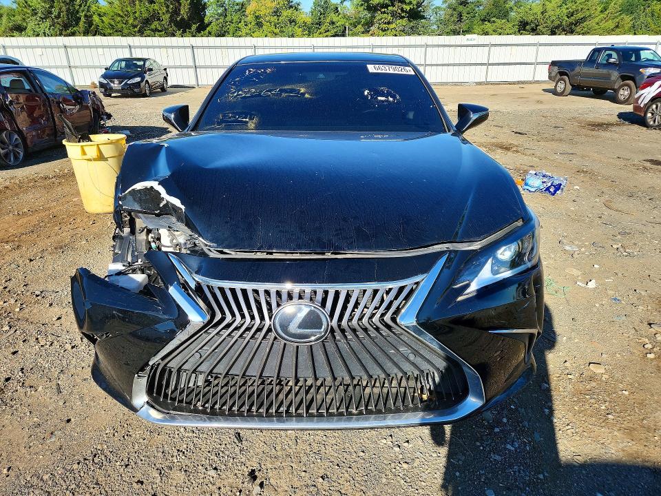 66379026 :رقم المزاد ، 58ADZ1B14MU102486 vin ، 2021 Lexus Es 350 مزاد بيع