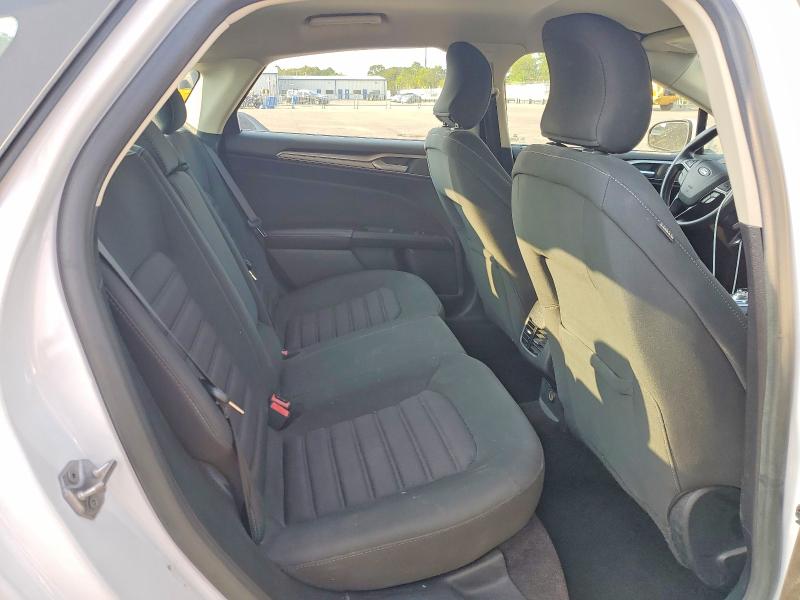 Продажа на аукционе авто 2017 Ford Fusion, vin: 3FA6P0H79HR160760, номер лота: 64406986