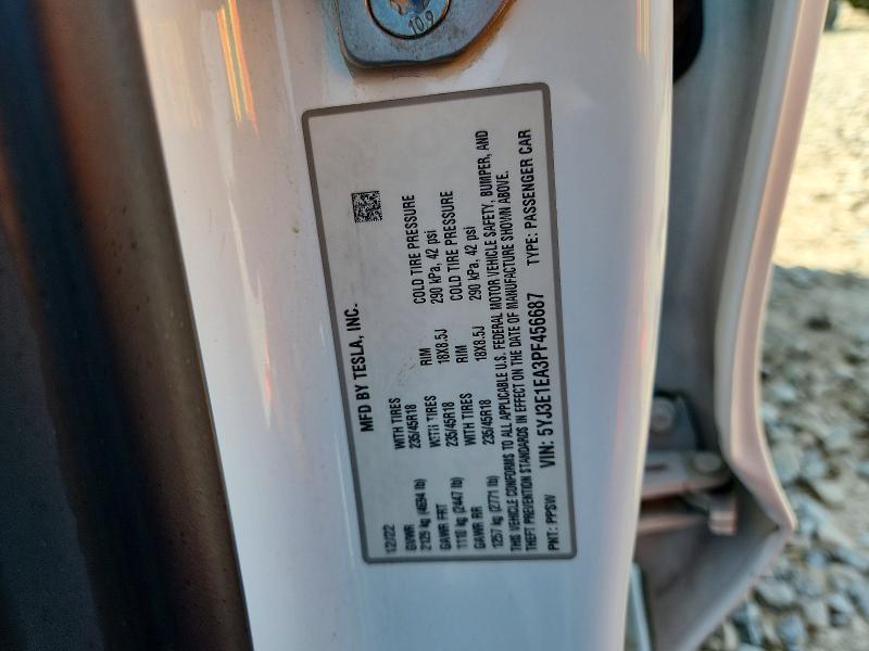 2023 Tesla Model 3 მანქანა იყიდება აუქციონზე, vin: 5YJ3E1EA3PF456687, აუქციონის ნომერი: 64323846