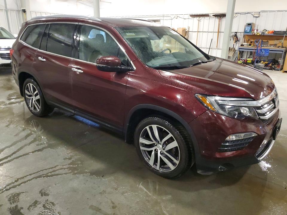 Продаж на аукціоні авто 2017 Honda Pilot, vin: 5FNYF6H01HB006931, номер лоту: 63106216