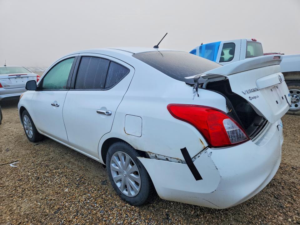 65133506 :رقم المزاد ، 3N1CN7AP0EL816156 vin ، 2014 Nissan Versa مزاد بيع
