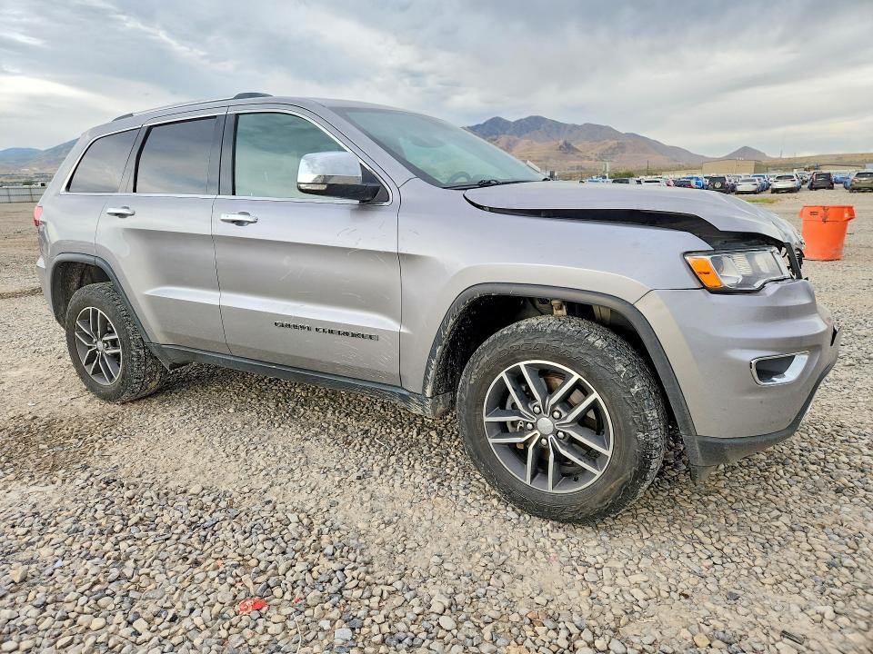 2018 Jeep Grand Cherokee მანქანა იყიდება აუქციონზე, vin: 1C4RJFBG9JC215281, აუქციონის ნომერი: 66975136
