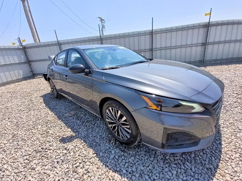 2026 Nissan Altima მანქანა იყიდება აუქციონზე, vin: 1N4BL4DV7TN304615, აუქციონის ნომერი: 63844006