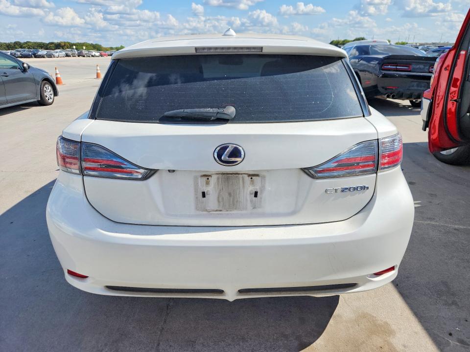 64505046 :رقم المزاد ، JTHKD5BH7D2124000 vin ، 2013 Lexus Ct مزاد بيع