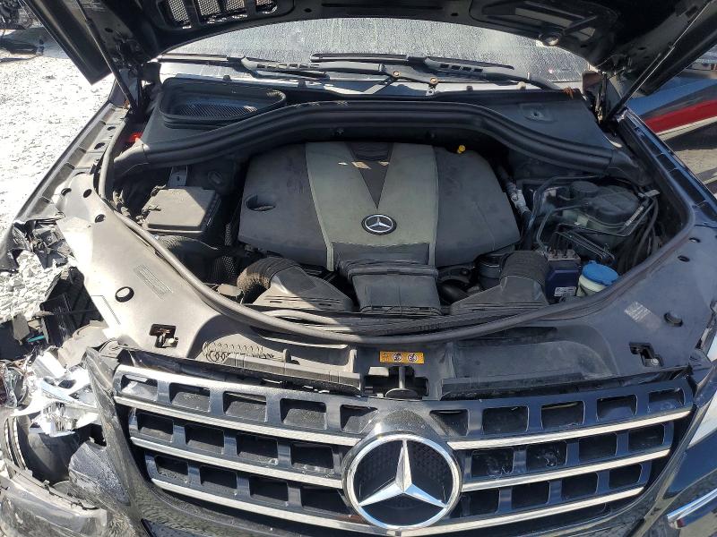 64931946 :رقم المزاد ، 4JGDA2EB2DA216383 vin ، 2013 Mercedes-benz Ml مزاد بيع