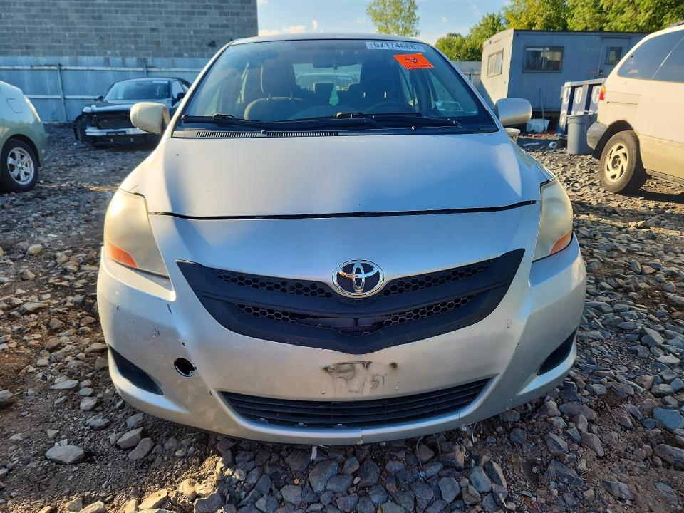 67174686 :رقم المزاد ، JTDBT923471098157 vin ، 2007 Toyota Yaris مزاد بيع