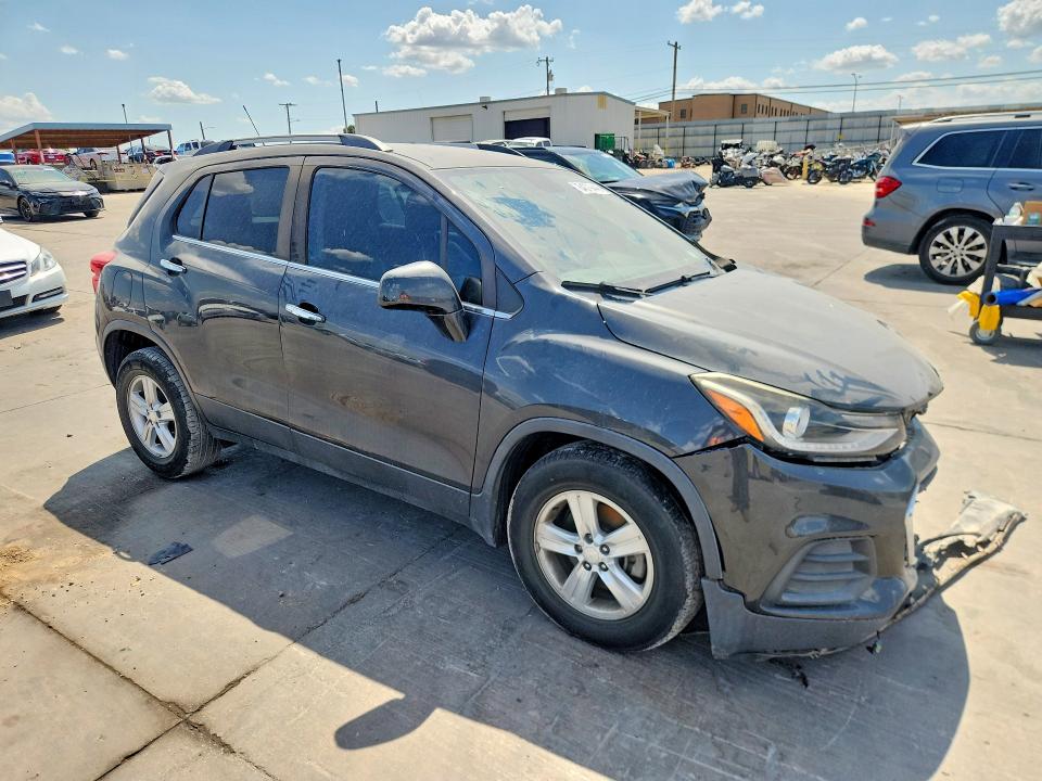 Продажа на аукционе авто 2018 Chevrolet Trax, vin: 3GNCJLSB8JL203353, номер лота: 64379446