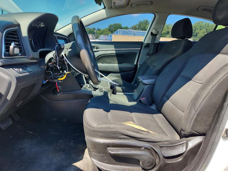 62273866 :رقم المزاد ، 5NPD84LF6JH215842 vin ، 2018 Hyundai Elantra مزاد بيع