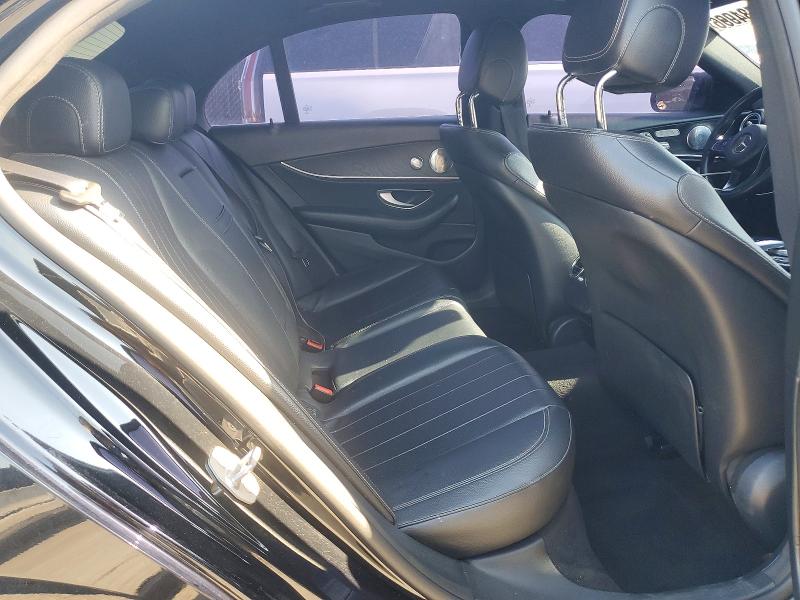 65234996 :رقم المزاد ، WDDZF4JB4HA055978 vin ، 2017 Mercedes-benz E مزاد بيع
