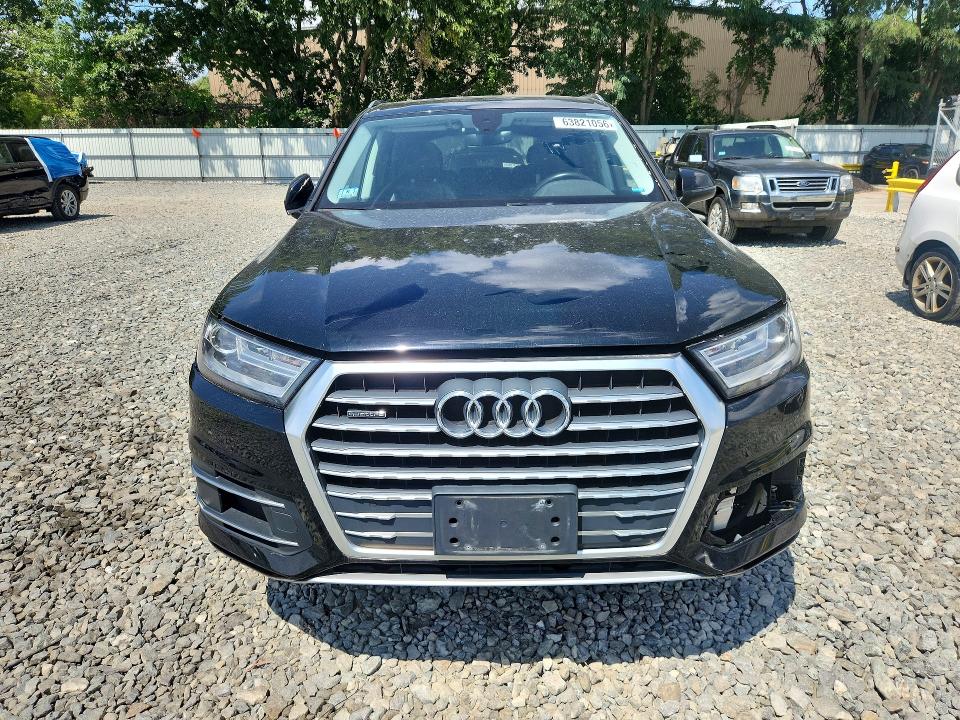 63821056 :رقم المزاد ، WA1LHAF79HD041726 vin ، 2017 Audi Q7 مزاد بيع