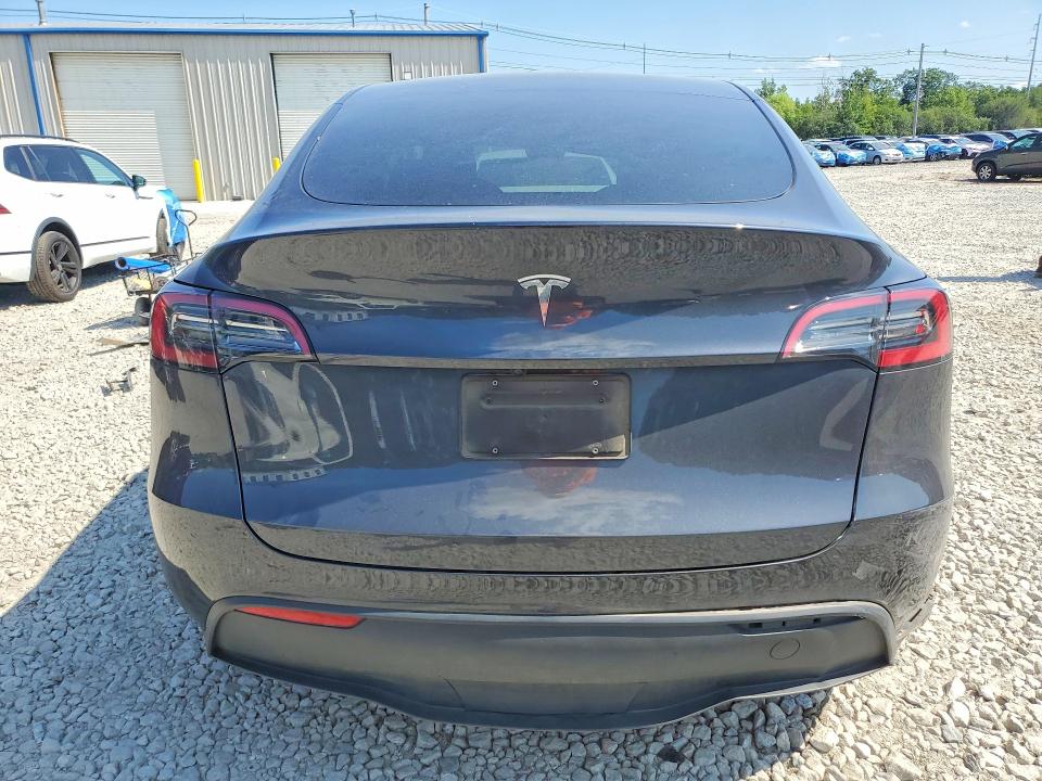 Продажа на аукционе авто 2024 Tesla Model Y, vin: 7SAYGDED9RF049877, номер лота: 64181206