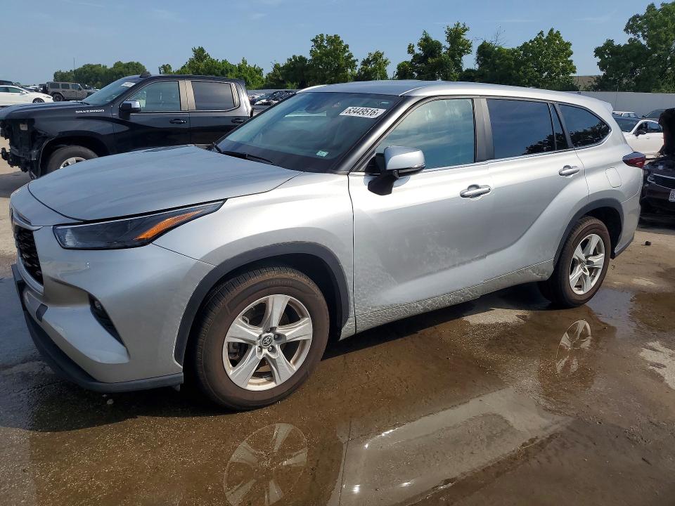63449516 :رقم المزاد ، 5TDKDRAH7RS530305 vin ، 2024 Toyota Highlander مزاد بيع