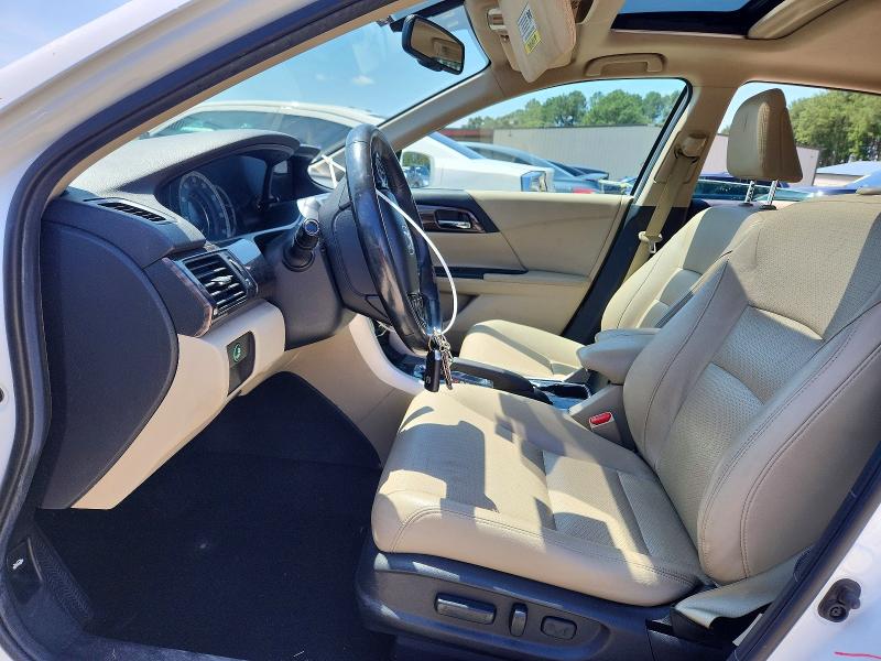 Auction sale of the 2016 Honda Accord, vin: 1HGCR2F82GA081830, lot number: 63635356