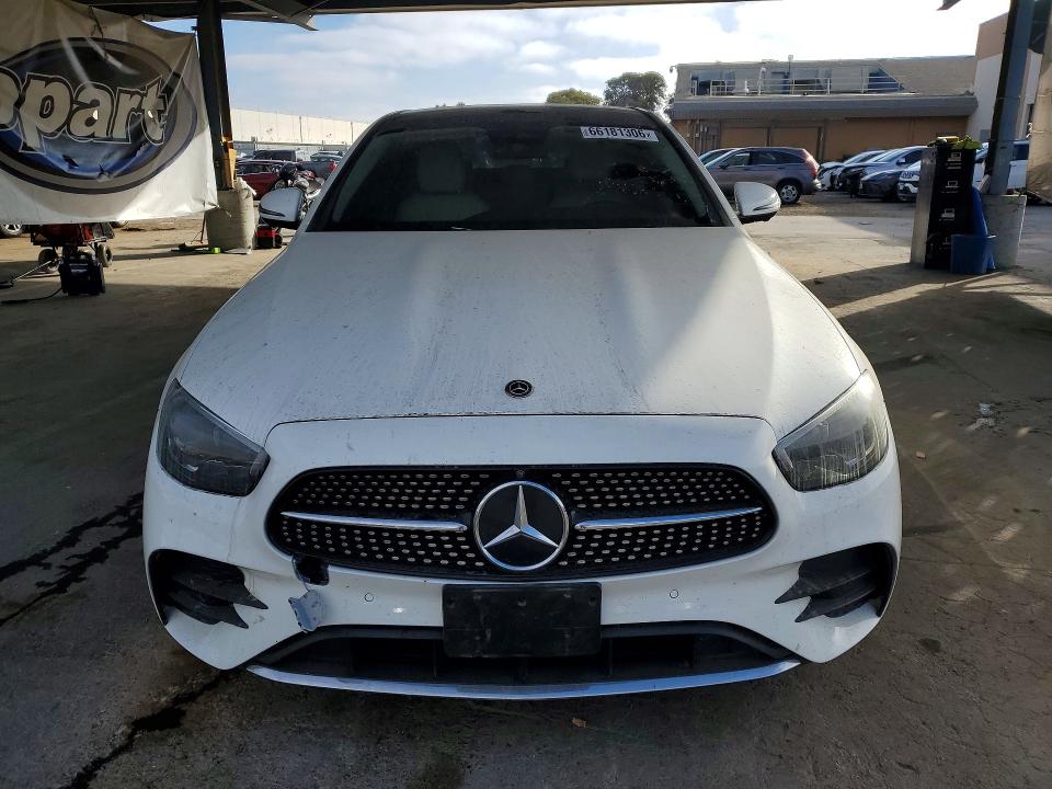 Продажа на аукционе авто 2021 Mercedes-benz E, vin: W1KZF8DB4MA894249, номер лота: 66181306